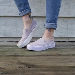 🍁3 for 20🍁Blush Slide-on Sneakers
